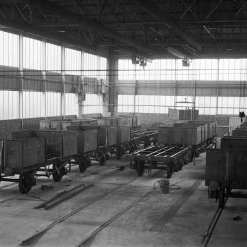 The interior of the Shildon erecting shop in the 1950s, with some of BR’s latest all-steel freight wagons. Photo Courtesy: British Rail Records Office /Science Museum Collection https://collection.sciencemuseum.org.uk/objects/co423874